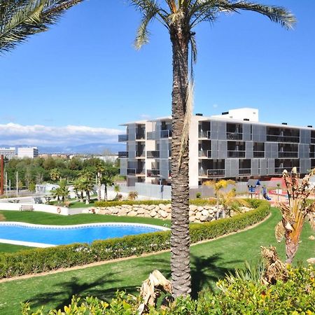 Paradise Village Litoral Costa Dorada 萨洛 外观 照片